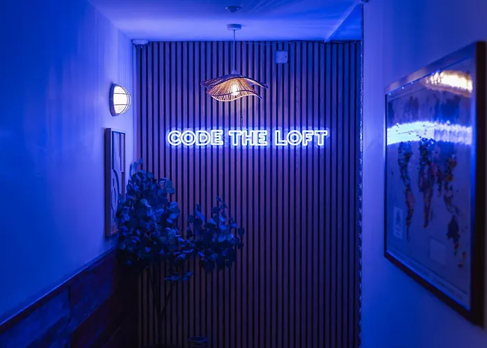 Code - The Loft, Edinburgh Hostel